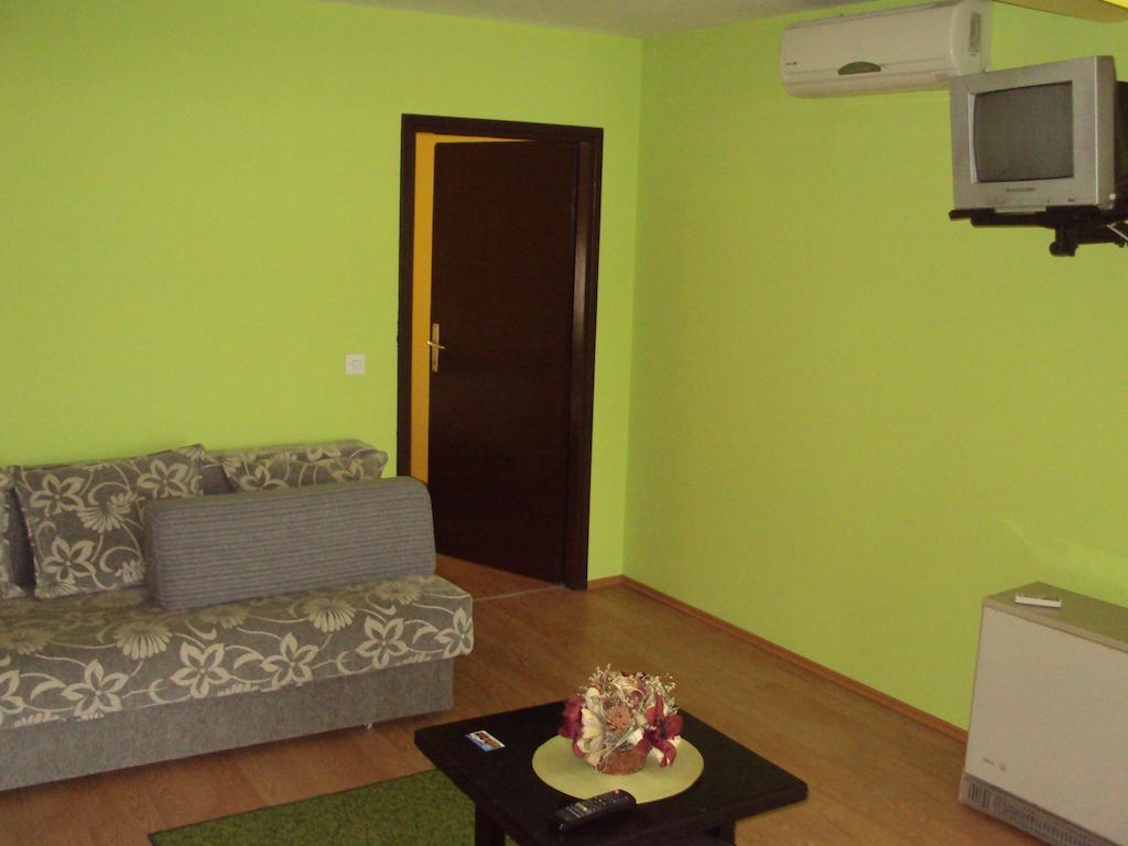 Apartments Hadzi Соко Баня Екстериор снимка