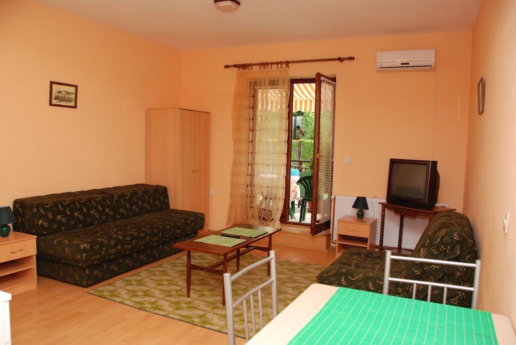 Apartments Hadzi Соко Баня Екстериор снимка