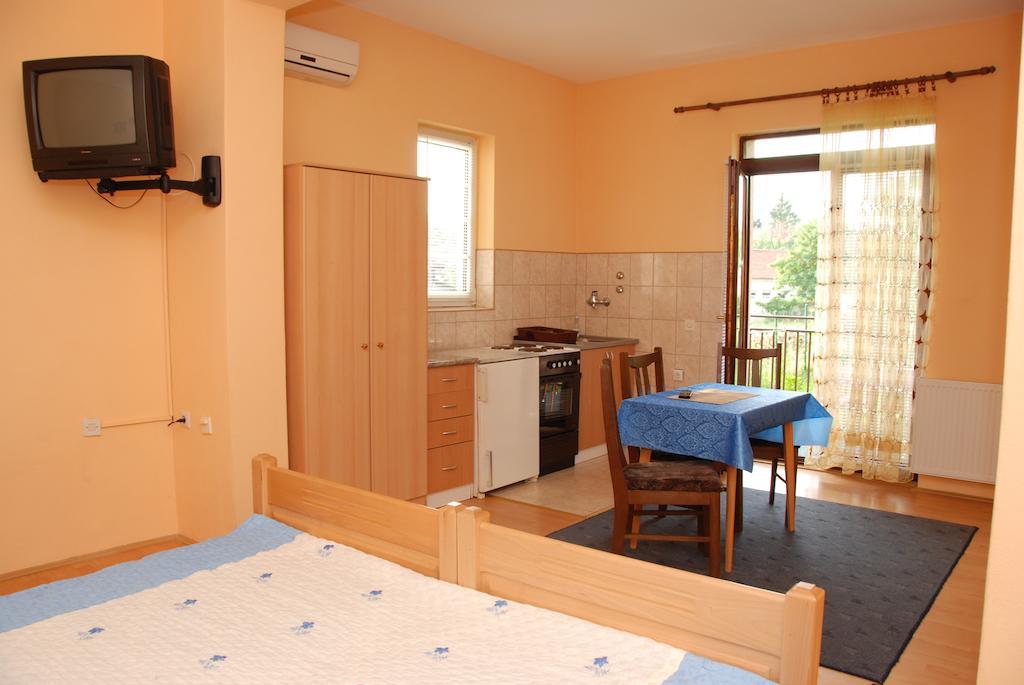 Apartments Hadzi Соко Баня Екстериор снимка